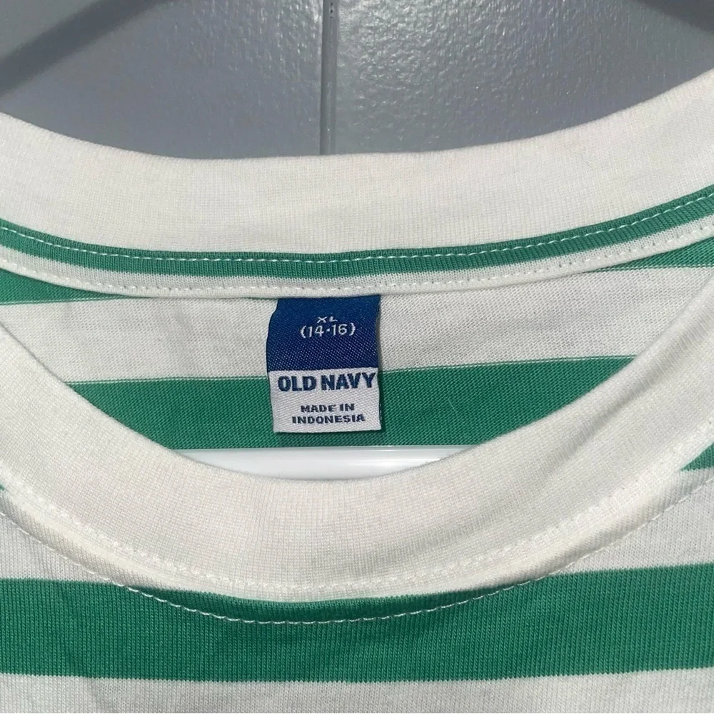 Old Navy Loose Cropped Green and White Striped Tee Shirt XL 14/16